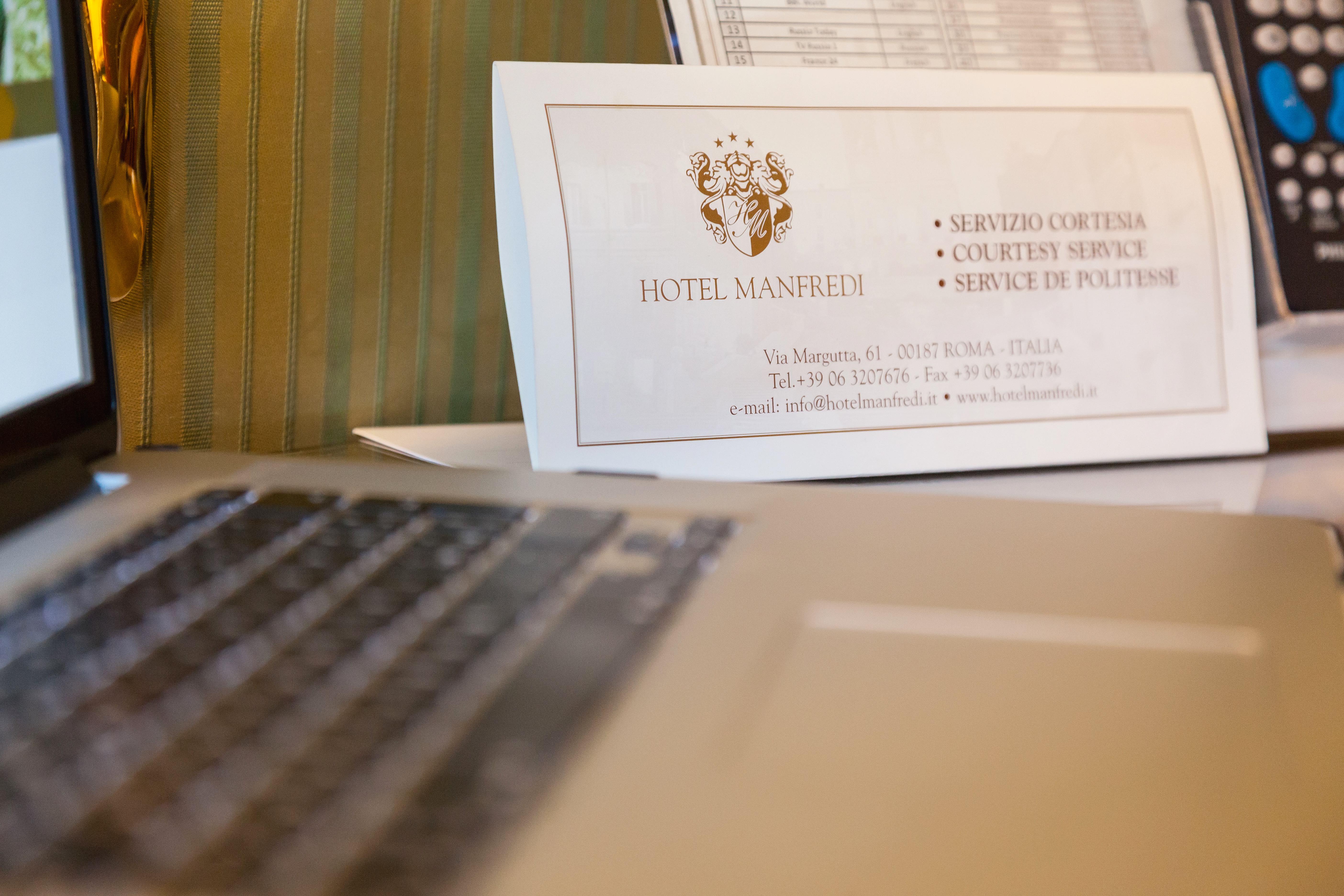 Hotel Manfredi Suite In Rome — الصور 3
